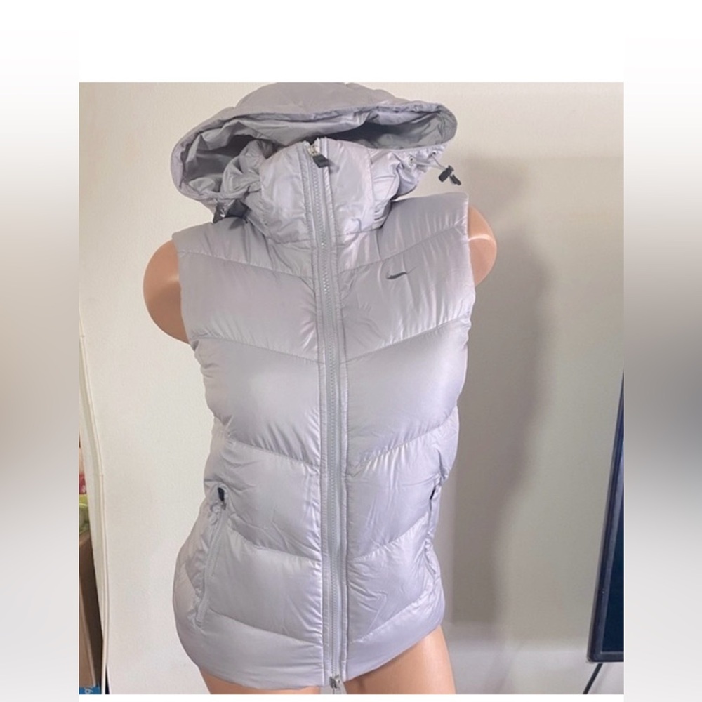 Nike Duck Down 550 Puffer Vest With Hood